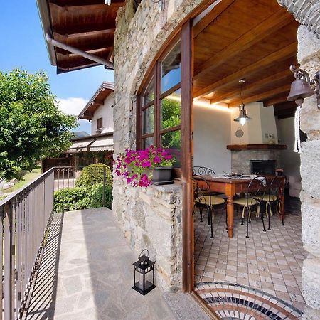 Farmhouse Of Grandfather Chek Villa Беладжо Екстериор снимка
